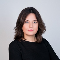 Жаворонкова Елена