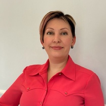 Михайлова Елена