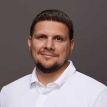 Дмитрий Криволапов