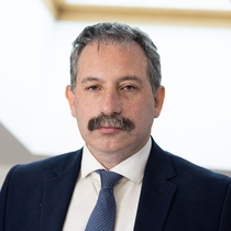 Шадрин Артем