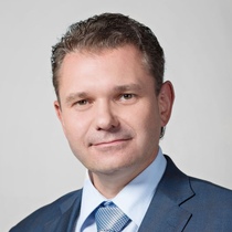 Валерий Шинкарюк
