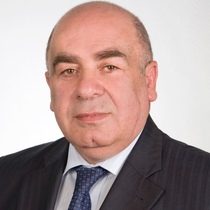 Оганесянц Лев