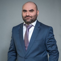 Аветисян Вазген
