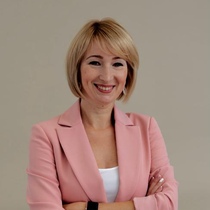 Крылова Наталья